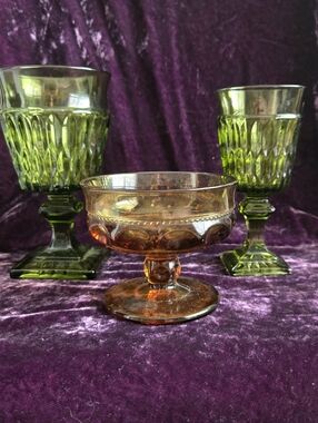3 Vintage Indiana Glass Goblets